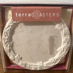 Terra Coasters w/spill proof rim set of 4 highly absorbent Coasters NWT
